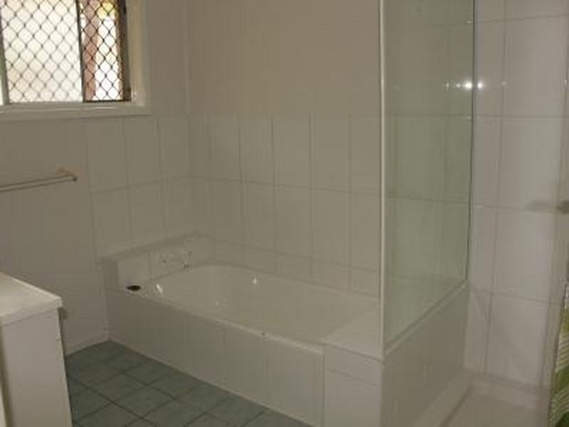 22 Tecoma St, Strathpine QLD 4500