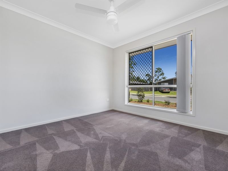 5 Gordon Drive, Bellbird Park QLD 4300