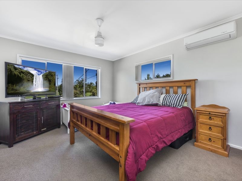 113 Cedar Road, Redbank Plains QLD 4301