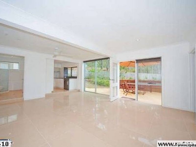 22 London Street, Ashgrove QLD 4060