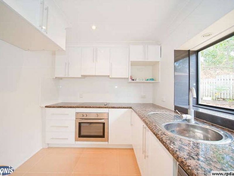 22 London Street, Ashgrove QLD 4060