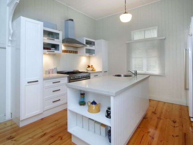 313 Cornwall Street, Greenslopes QLD 4120