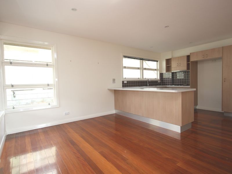 60 Sebring St, Holland Park West QLD 4121