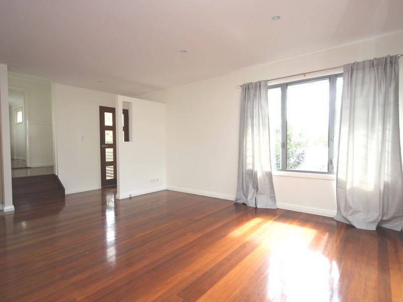 60 Sebring St, Holland Park West QLD 4121