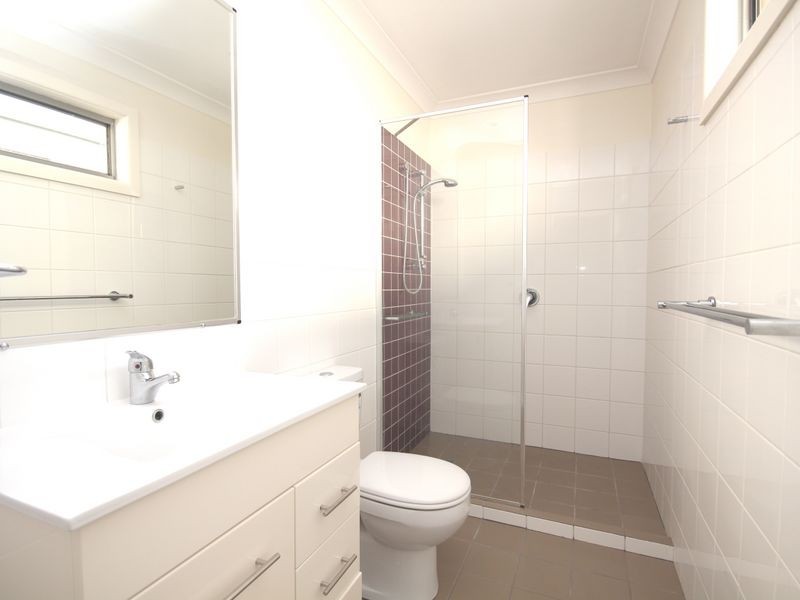 60 Sebring St, Holland Park West QLD 4121