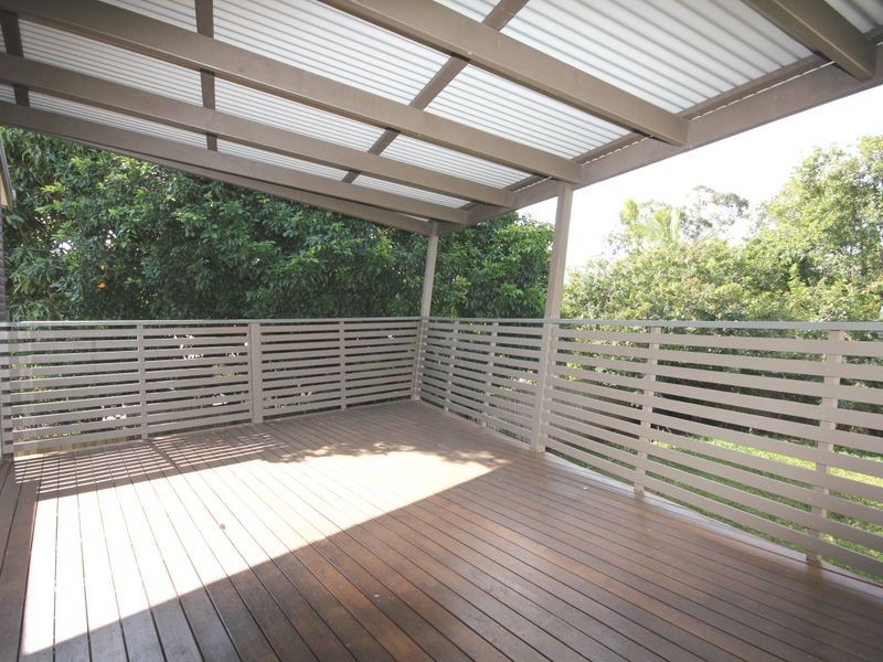 60 Sebring St, Holland Park West QLD 4121