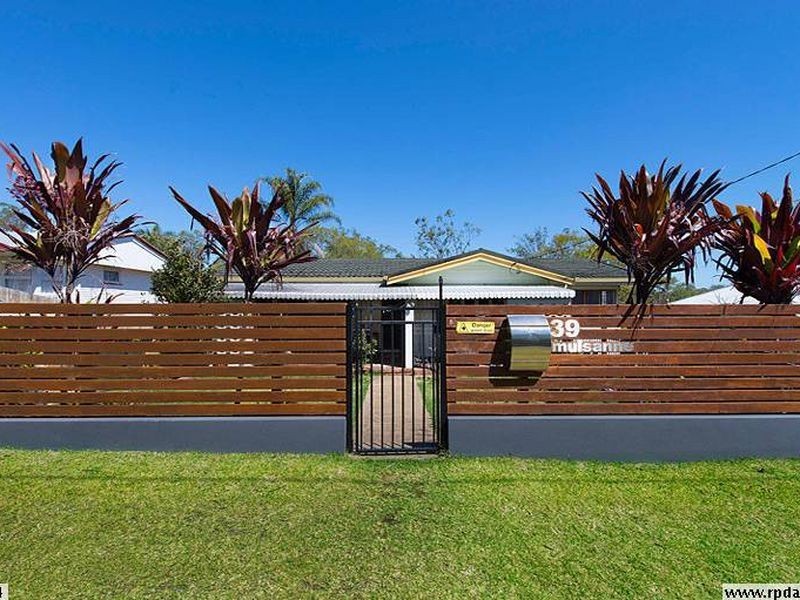 39 Mulsanne Street, Holland Park West QLD 4121