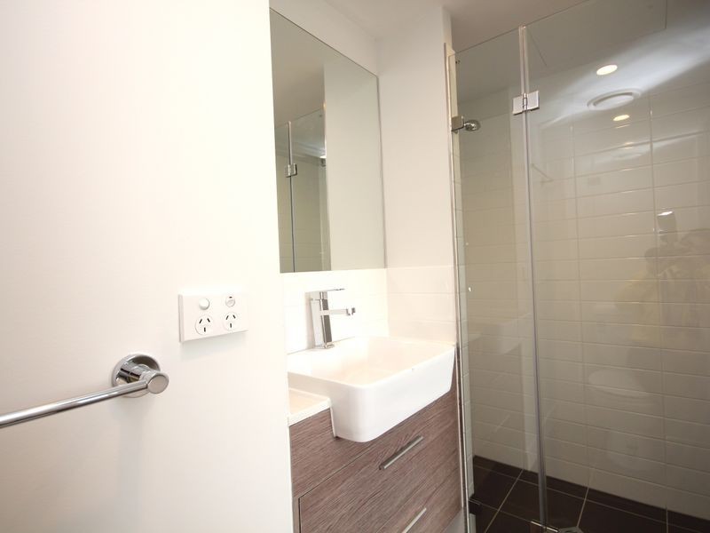 203/26 Macgroarty St, Coopers Plains QLD 4108