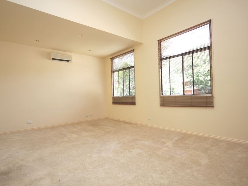 12 Molyneus St, Mount Gravatt QLD 4122