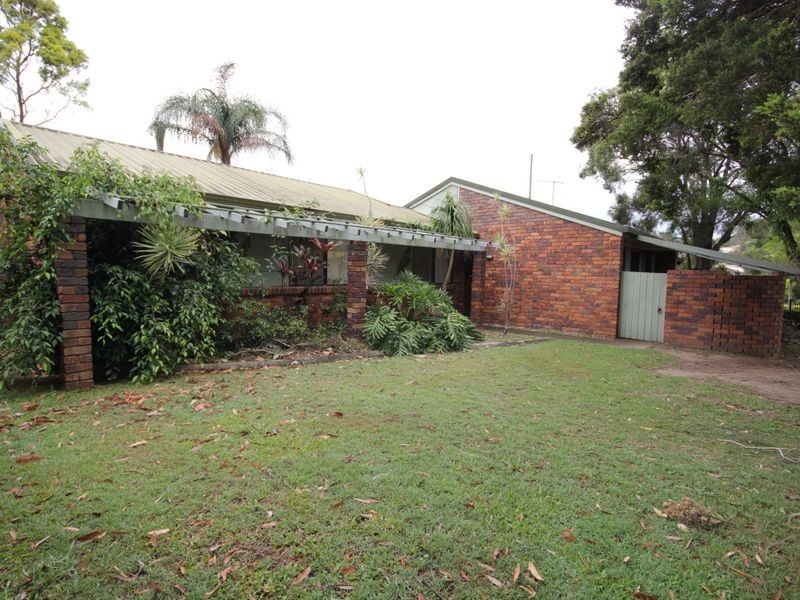 26 Helemon St, Belmont QLD 4153