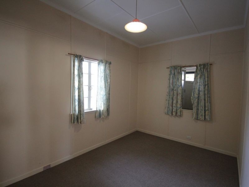 1/23 Rowsley Street, Greenslopes QLD 4120