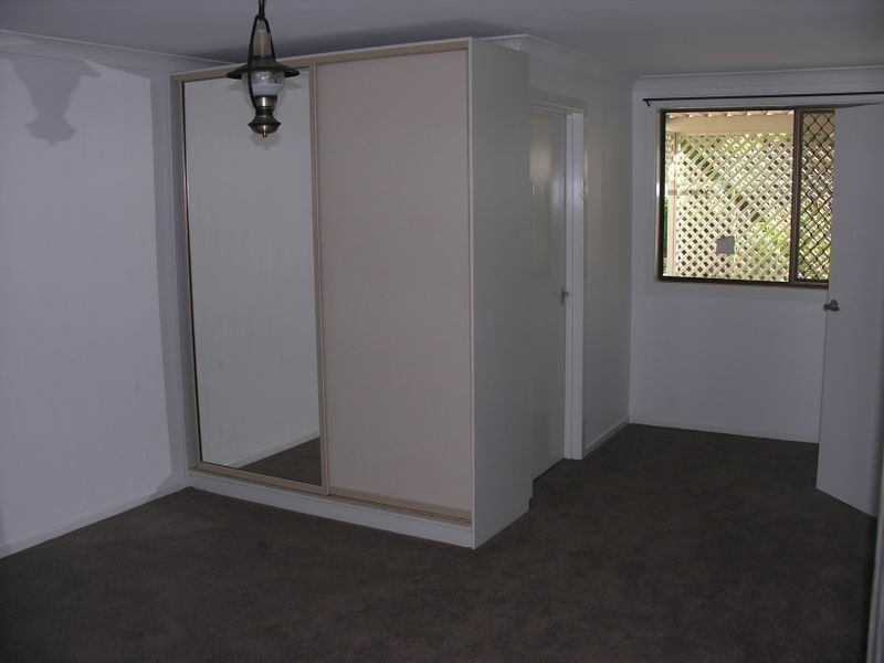 399 Pine Mountain Rd, Mansfield QLD 4122