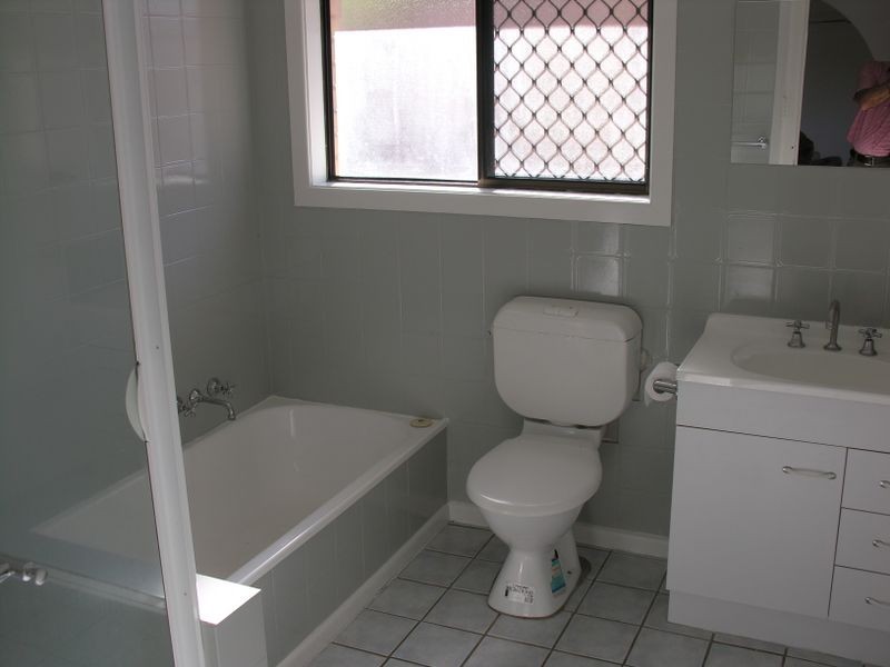 399 Pine Mountain Rd, Mansfield QLD 4122