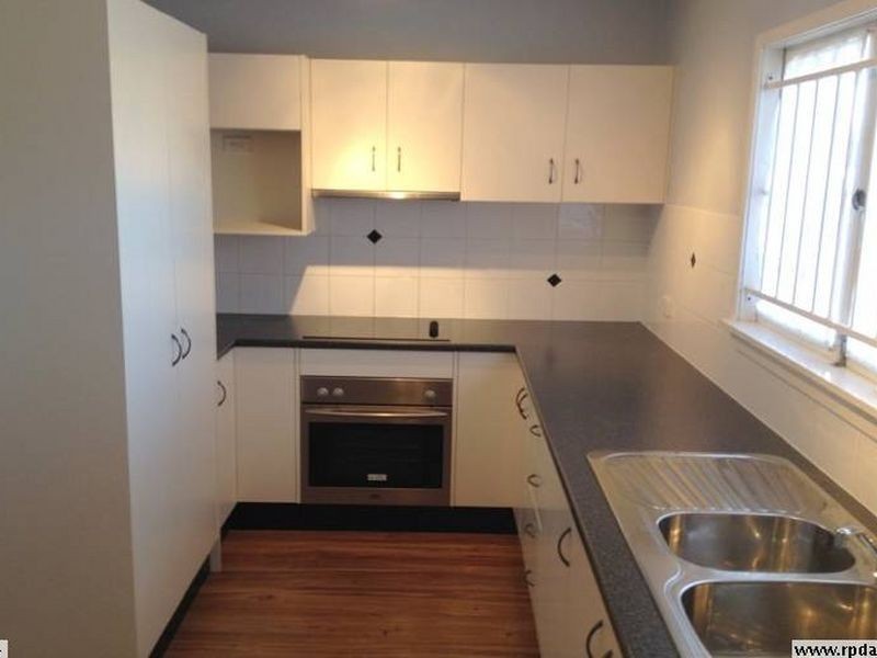 2 Marlton Street, Tarragindi QLD 4121