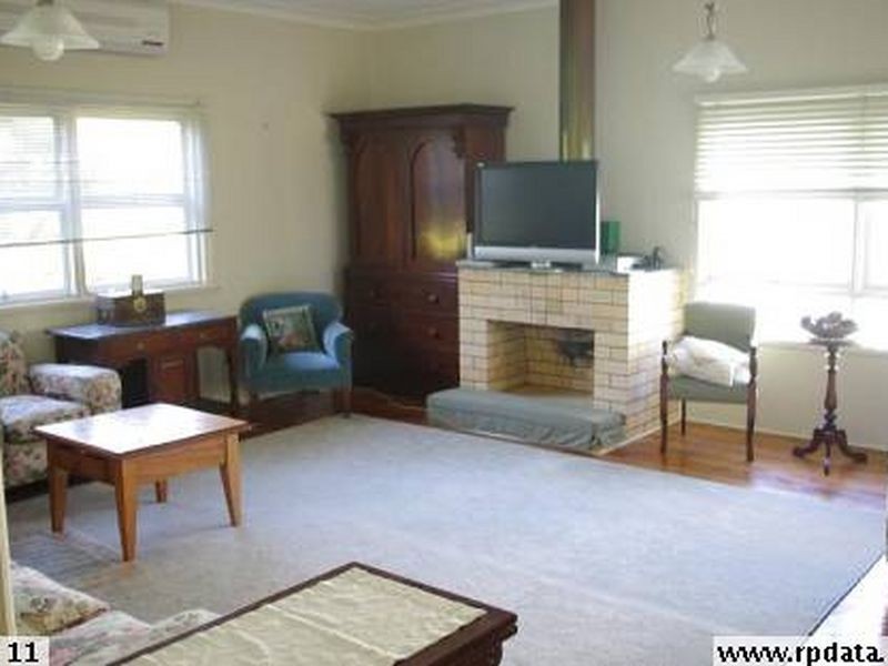 63 Murton Avenue, Holland Park QLD 4121