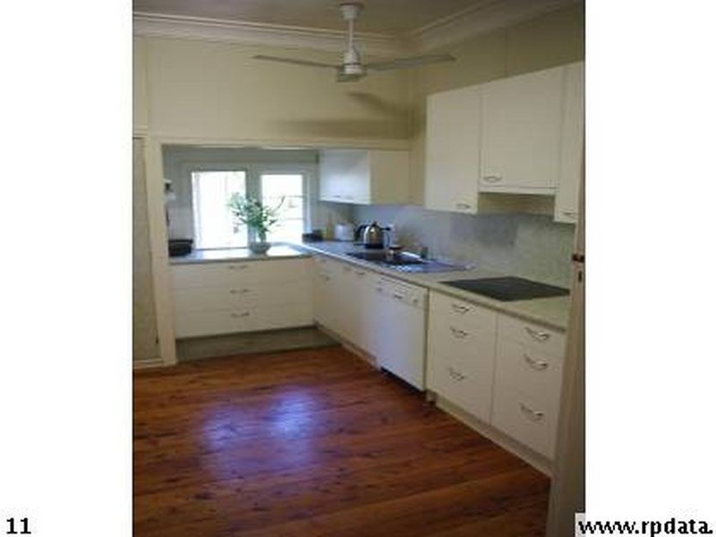 63 Murton Avenue, Holland Park QLD 4121