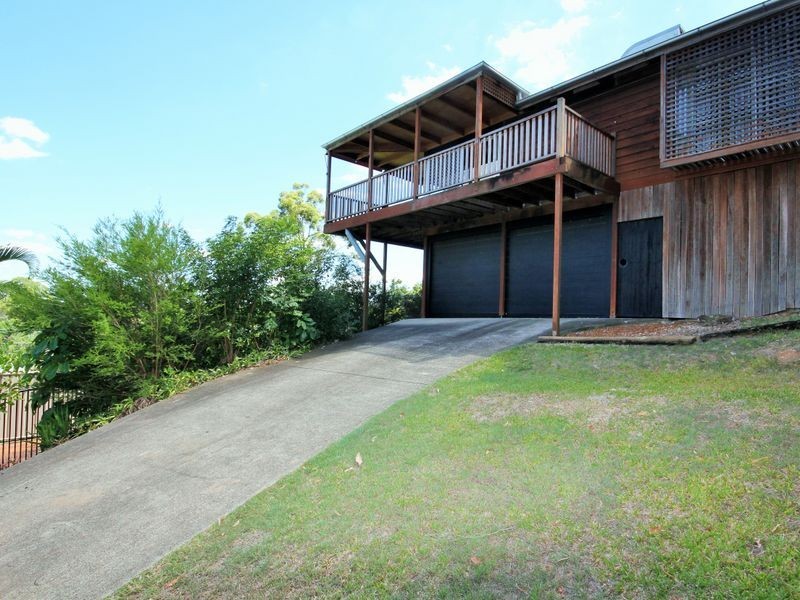 14 Buckland Street, Holland Park West QLD 4121