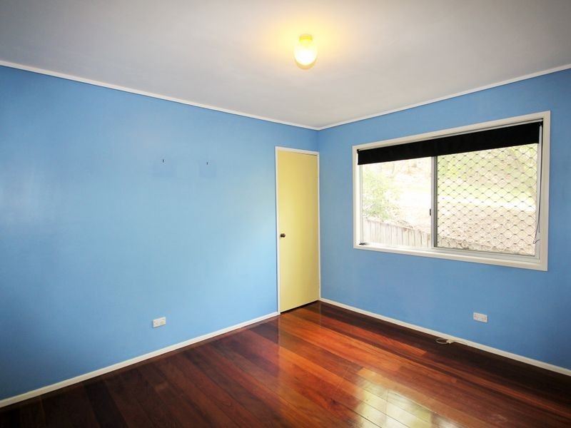 14 Buckland Street, Holland Park West QLD 4121