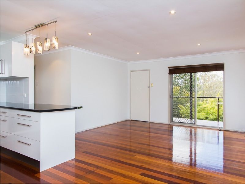 53 Messines Ridge Road, Tarragindi QLD 4121