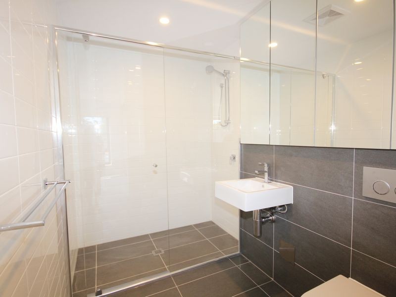 201/29-31 Riding Road, Hawthorne QLD 4171