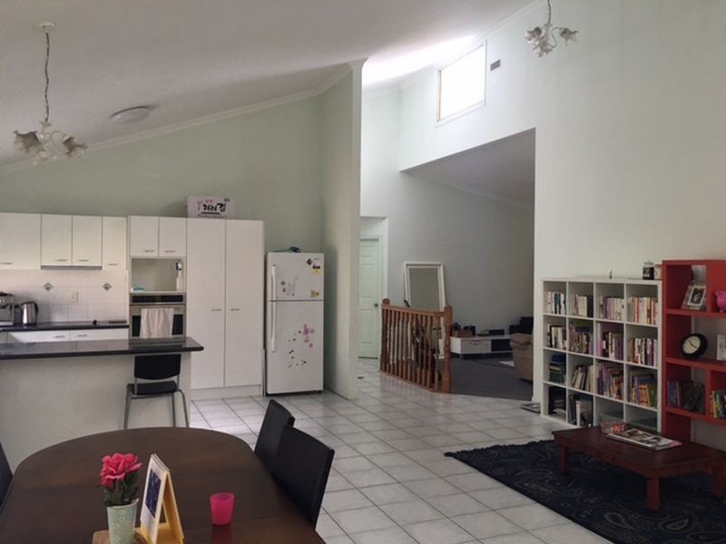 20 Melaleuca Pl, Carindale QLD 4152