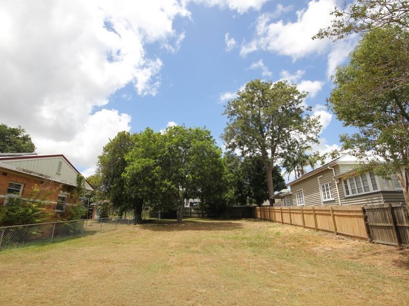 71 Junction Road, Morningside QLD 4170