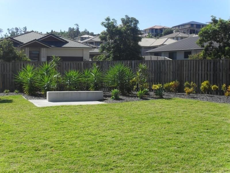 1 Belongil St, Pacific Pines QLD 4211