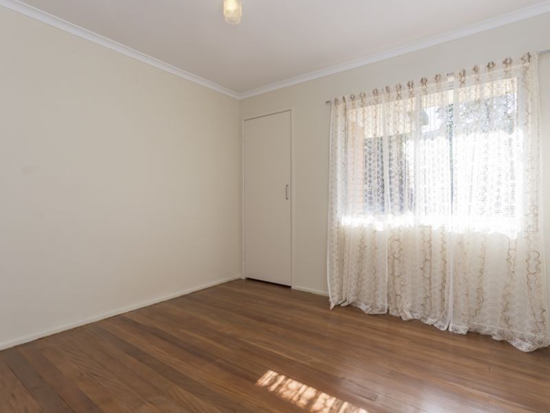 29 Hector Road, Holland Park QLD 4121