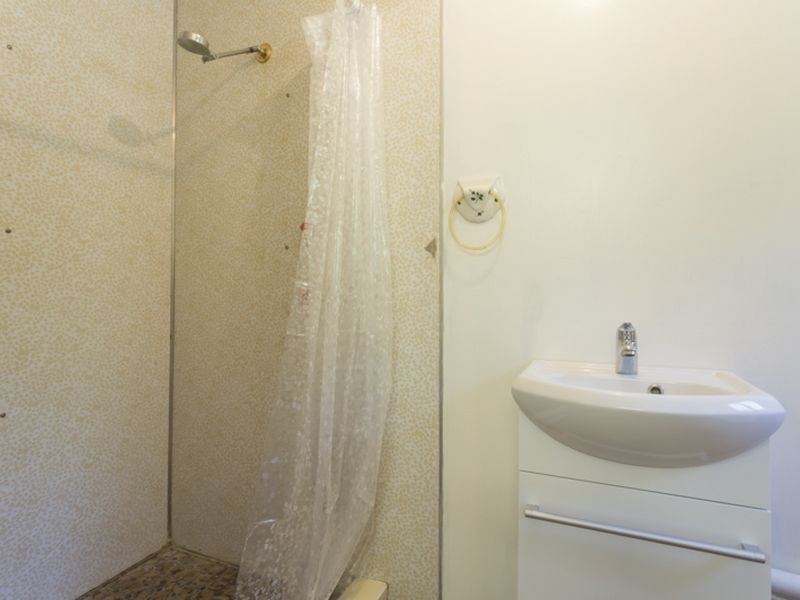 29 Hector Road, Holland Park QLD 4121