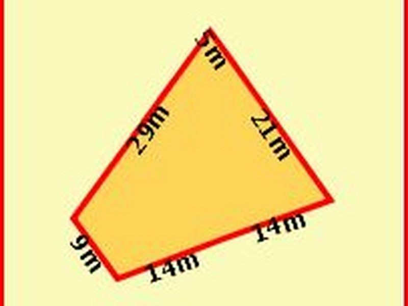 Latimer Street, Holland Park QLD 4121