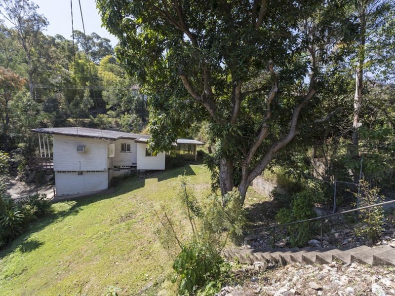 3 ODESSA STREET, Holland Park West QLD 4121