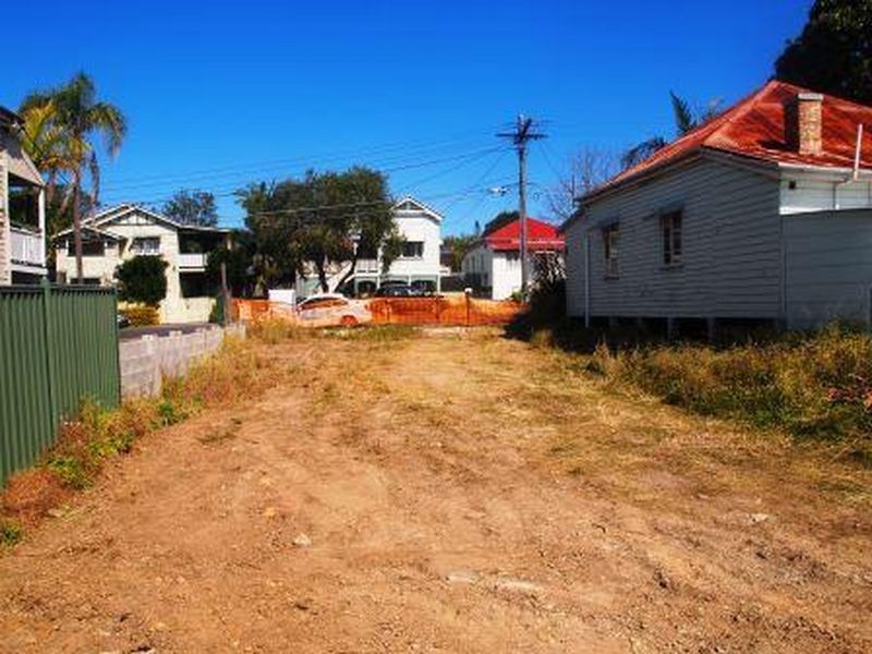 66 Broadway Street, Woolloongabba QLD 4102