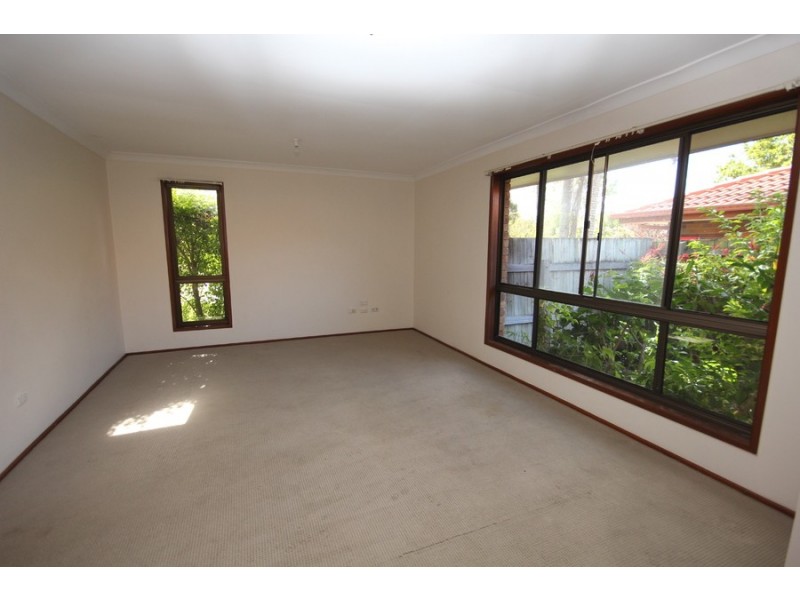 6 Twynam Street, Belmont QLD 4153