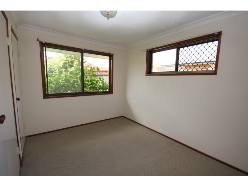 6 Twynam Street, Belmont QLD 4153