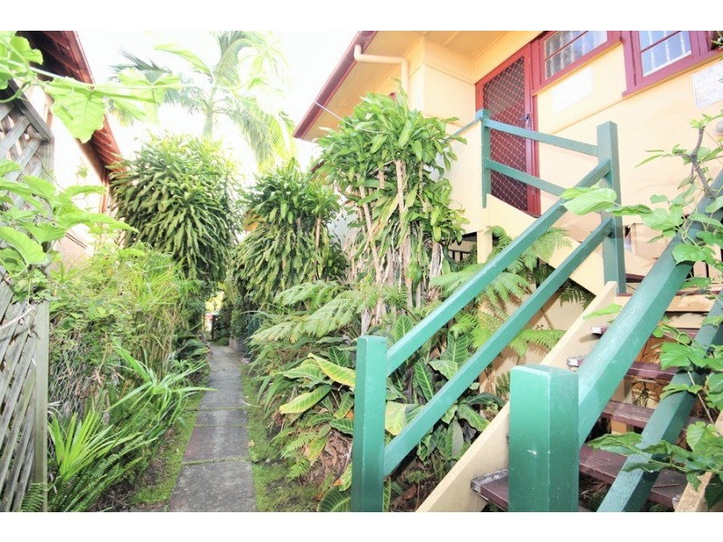 2/844 Brunswick Street, New Farm QLD 4005