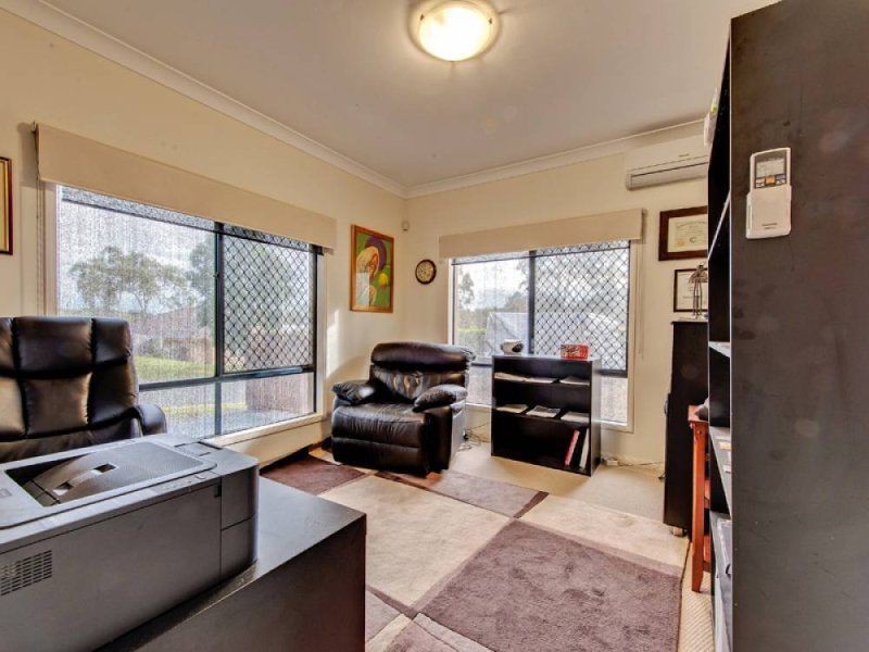 70 Sanctuary Drive, Forest Lake QLD 4078