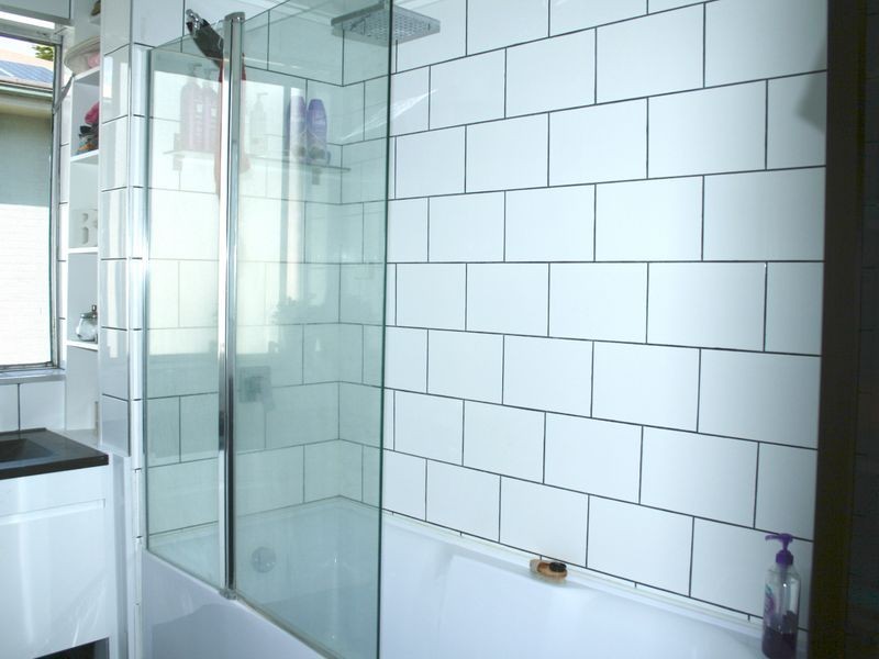 57 Shire St, Coorparoo QLD 4151