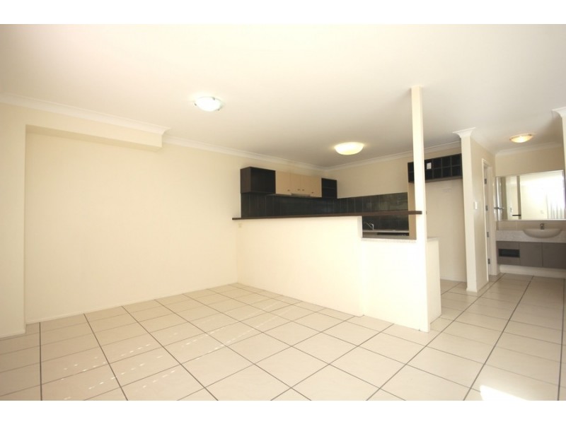 9/21 Cunard Street, Holland Park QLD 4121