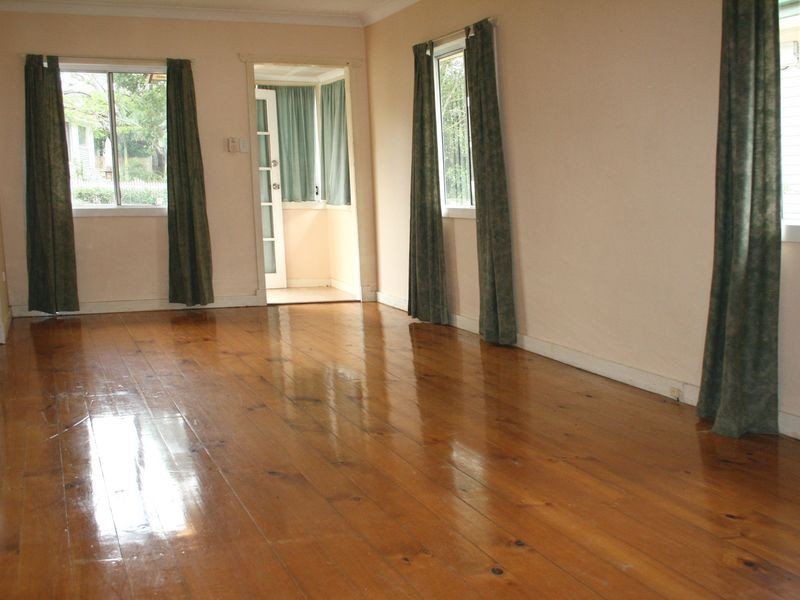 40 GLINDEMANN DR, Holland Park QLD 4121