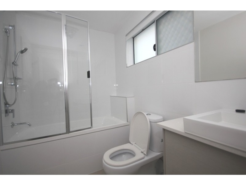 2/12 Lyon Street, Moorooka QLD 4105