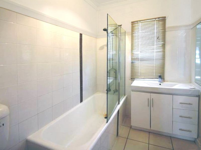 77 Dawson Road, Upper Mount Gravatt QLD 4122