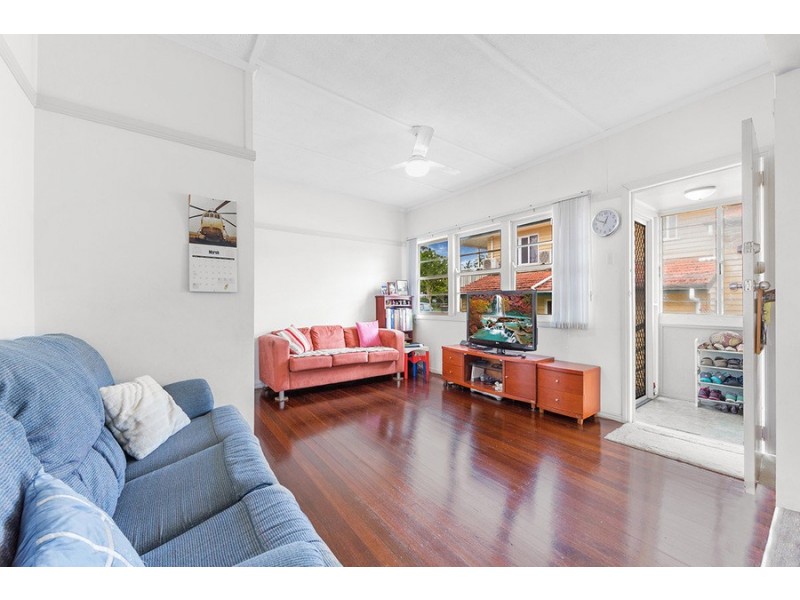 23 Roscoe Street, Holland Park QLD 4121