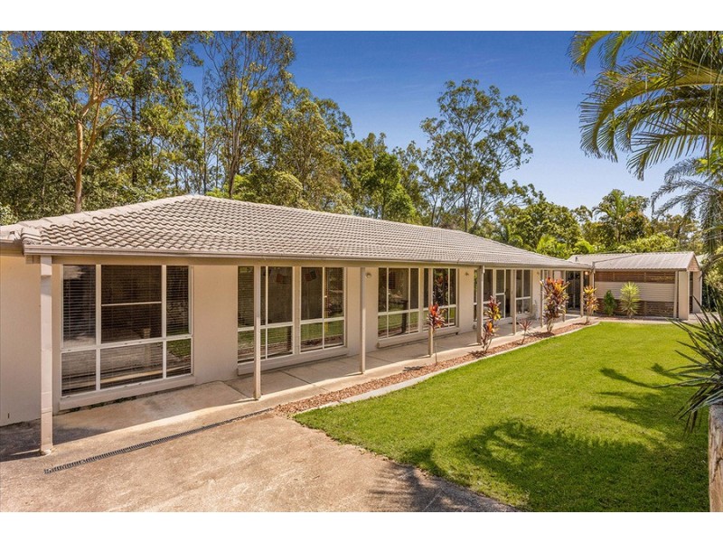 4 Harrison Court, Camira QLD 4300