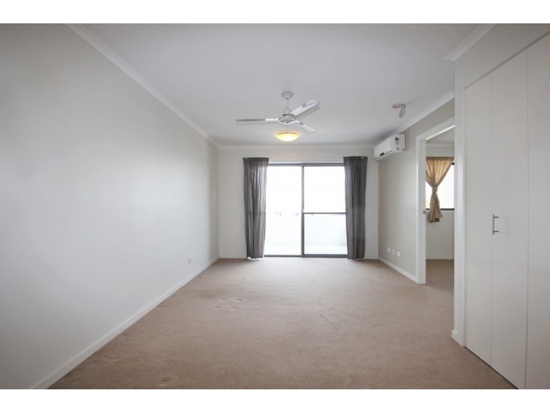 312/26 Macgroarty Street, Coopers Plains QLD 4108