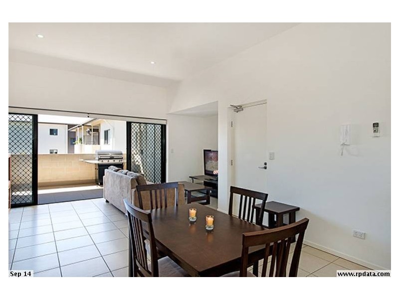 13/71 Dansie Street, Coorparoo QLD 4151