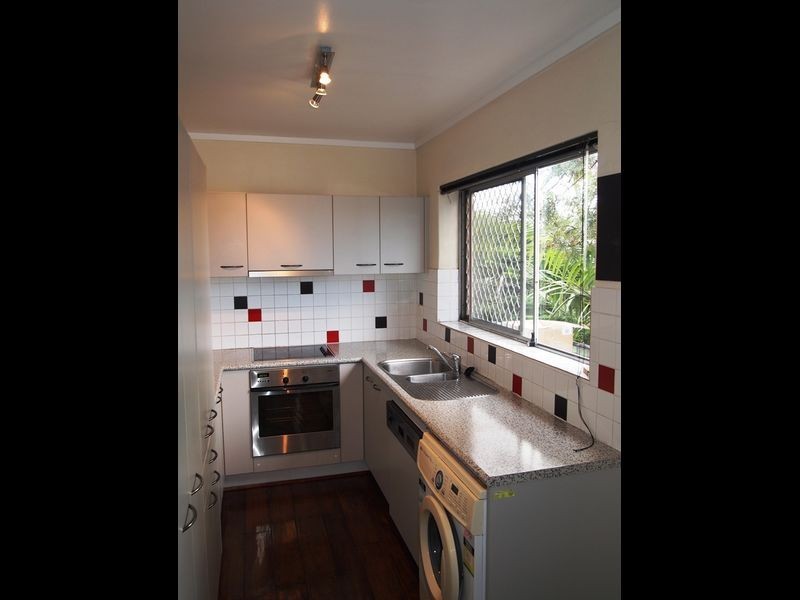 5/30 WINDSOR ROAD, Red Hill QLD 4059