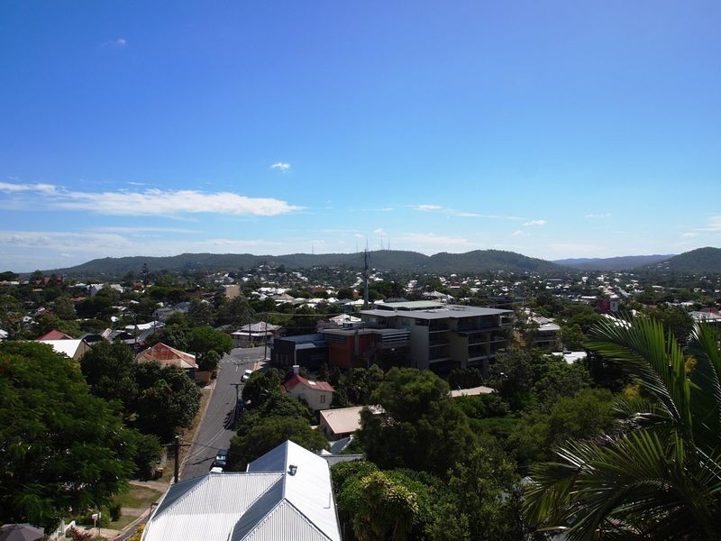 5/30 WINDSOR ROAD, Red Hill QLD 4059