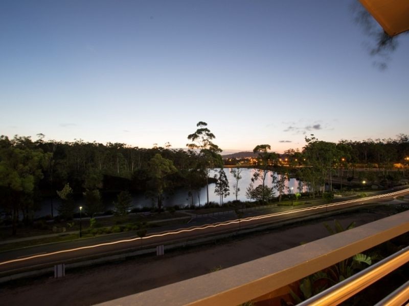 20 CASCADES Street, Springfield Lakes QLD 4300