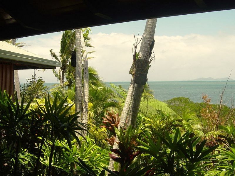 1-3 Kawana Island Blvd, Warana QLD 4575