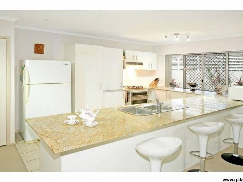 Windsong Management Rights/ 34 Canberra Tce, Caloundra QLD 4551